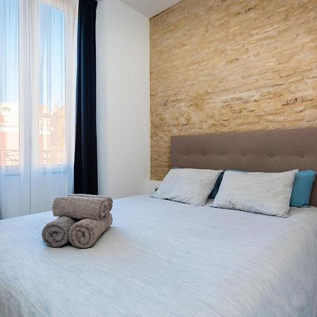 Apartamentos Adriano إشبيلية المظهر الخارجي الصورة